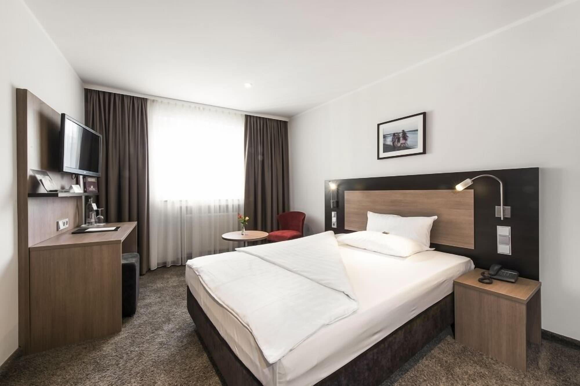 Astor & Aparthotel Köln Dış mekan fotoğraf