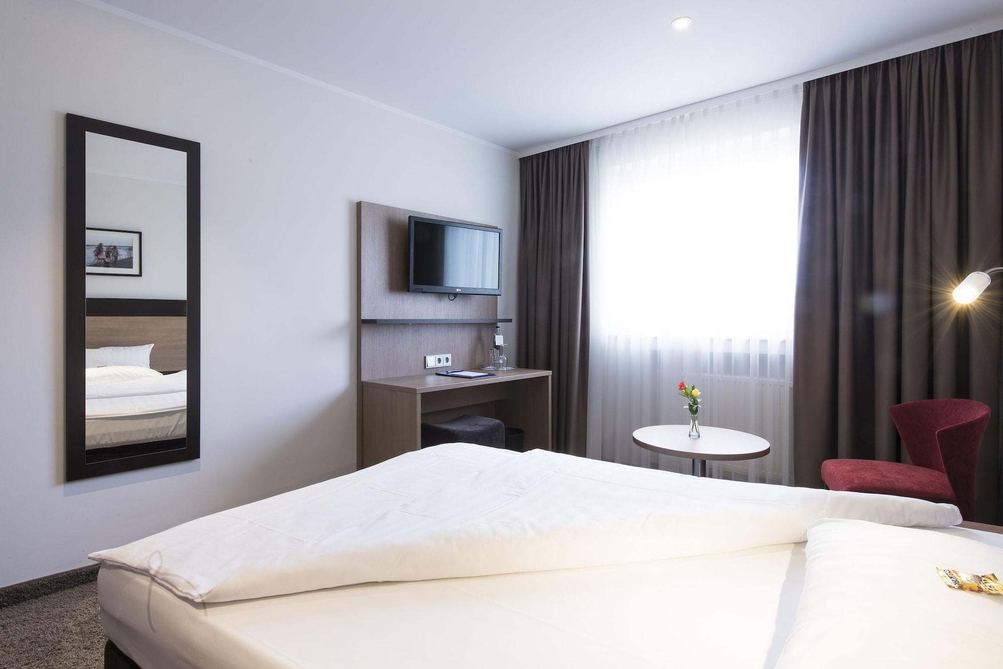 Astor & Aparthotel Köln Dış mekan fotoğraf