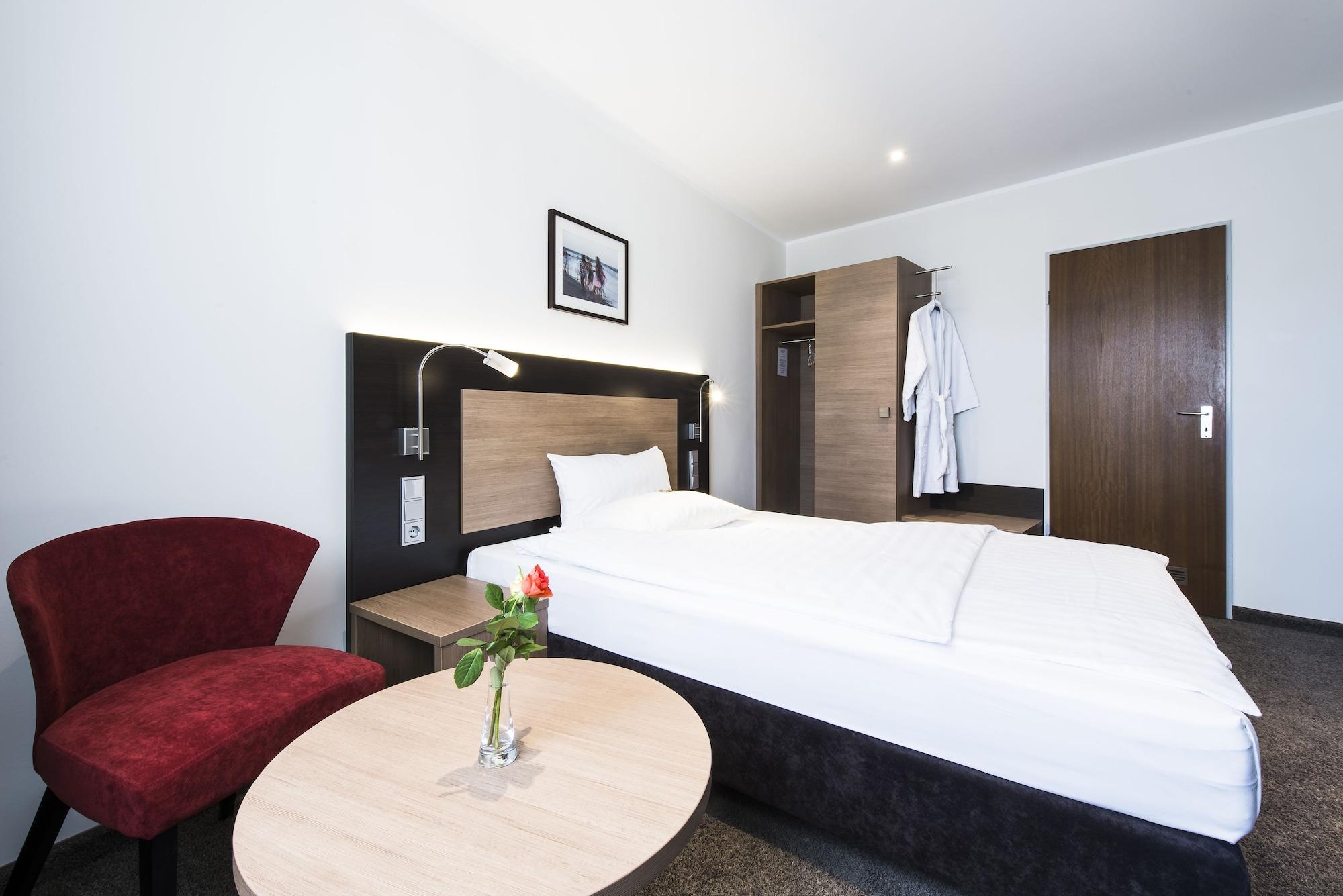 Astor & Aparthotel Köln Dış mekan fotoğraf