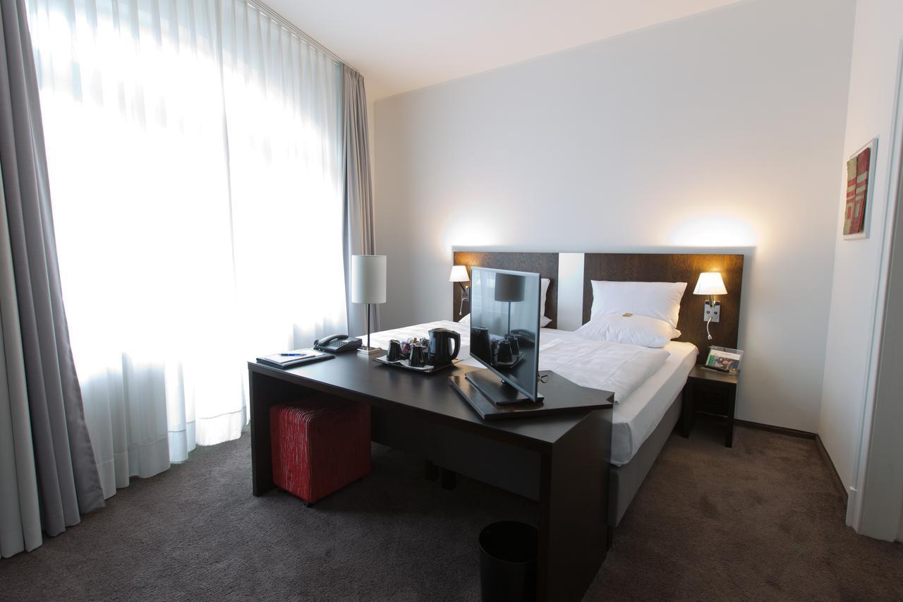 Astor & Aparthotel Köln Dış mekan fotoğraf
